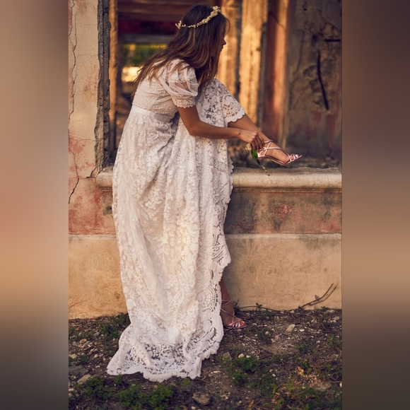 Loveshackfancy Boho Chic Viviana Cottagecore Maxi Wedding Dress - Picture 3 of 12